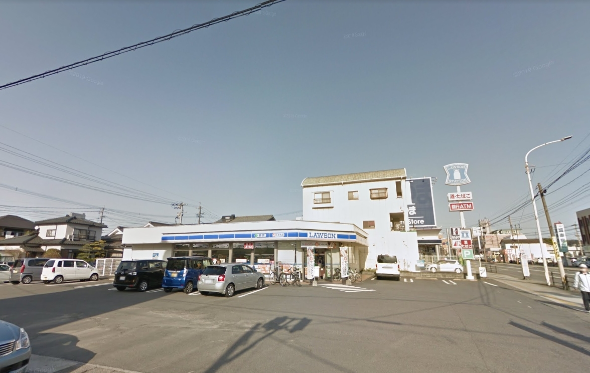 コンビニ　ローソン大分萩原三丁目店（コンビニ）まで353m