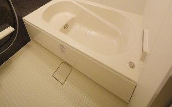 バス・シャワールーム　広くて快適！ゆっくりできます