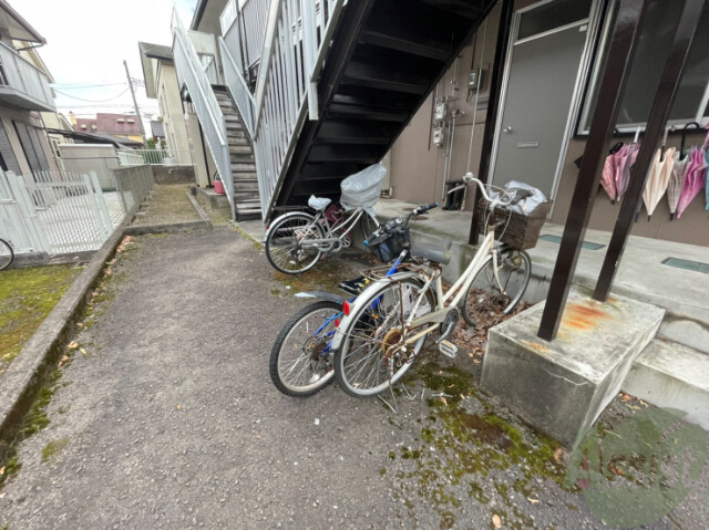 駐車場　駐車場