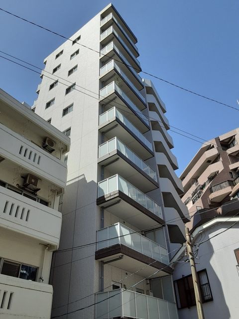 リヴシティ横濱新川町弐番館の建物外観