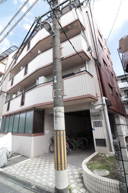 大阪市西淀川区歌島のマンションの建物外観