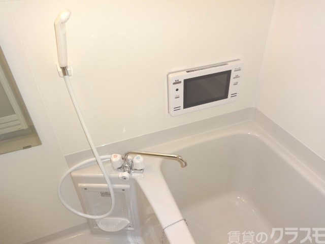 バス・シャワールーム　浴室テレビで快適な時間をお過ごし下さい♪