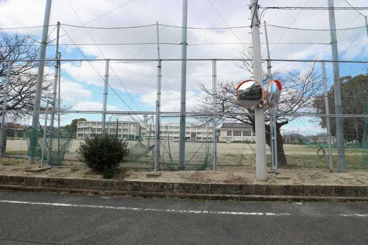 中学校　小郡市立大原中学校（中学校）まで5203m