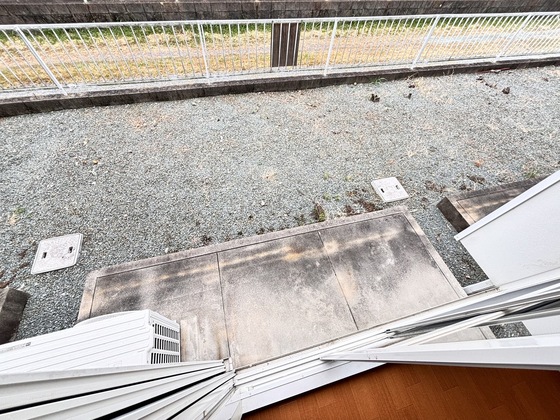 バルコニー　ベランダ