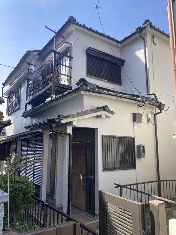 久保見185貸家の建物外観