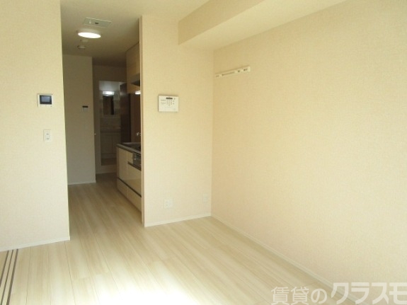 その他部屋・スペース　白を基調にした明るいお部屋です。