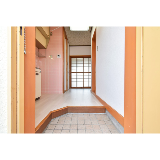 玄関　明るい玄関です