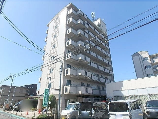 甲賀市水口町本町のマンションの建物外観