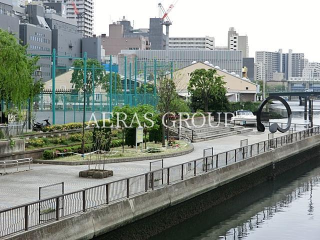 【ウエリスアーバン品川タワーの公園】