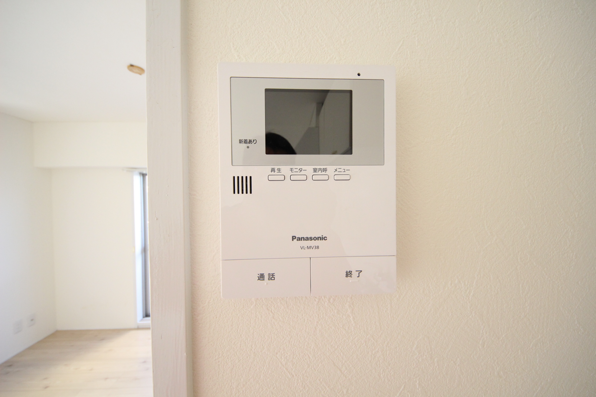 セキュリティ　カメラ付モニターフォンあります。