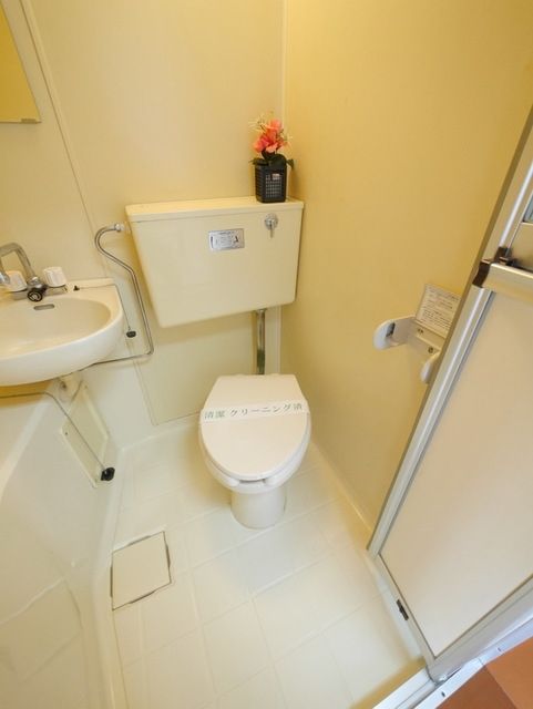 トイレ　★お部屋探しは株式会社タウンハウジング東京まで★