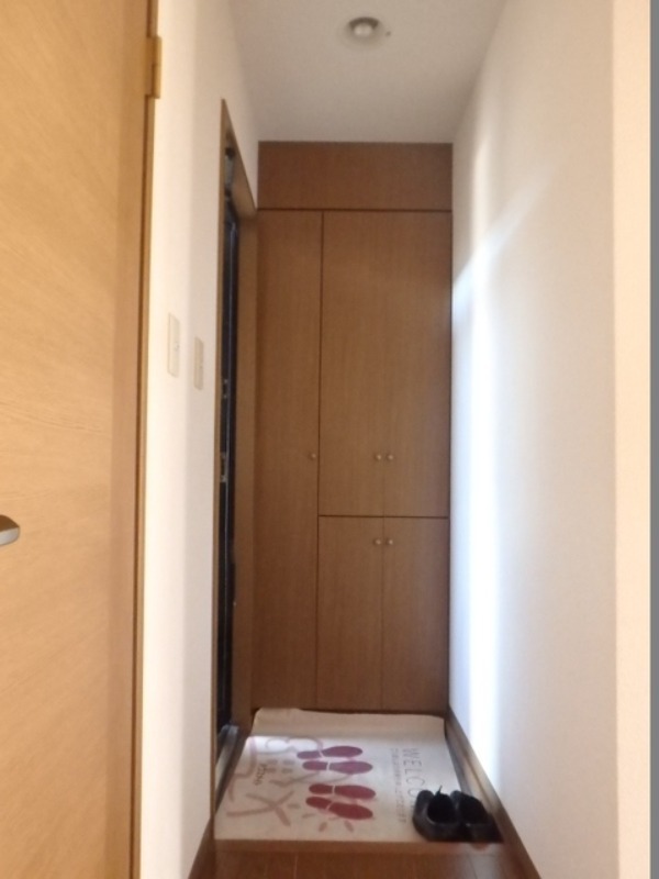 玄関　図面と現状に相違がある場合には現状を優先