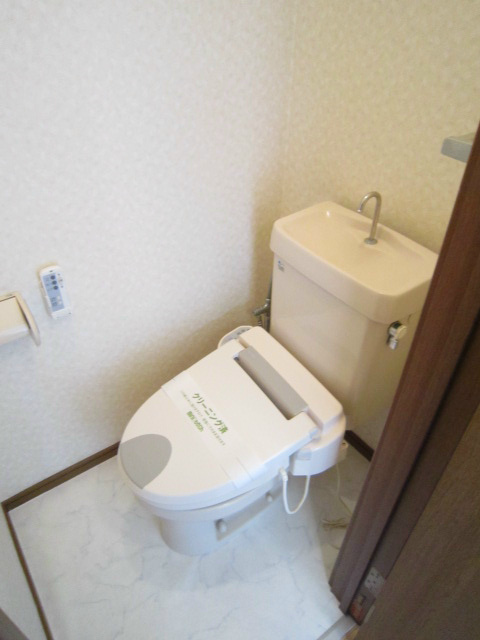 トイレ　他号室写真