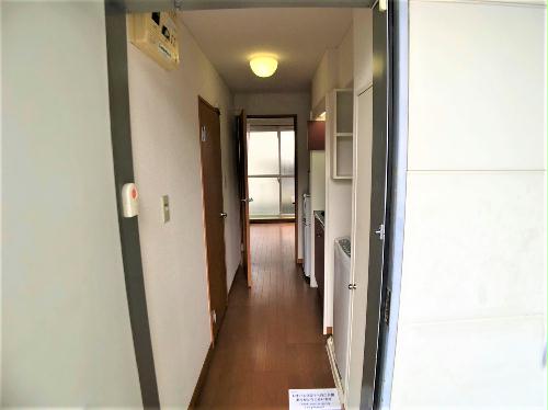 エントランス　設備・仕様は号室により異なる為、現状を優先する。