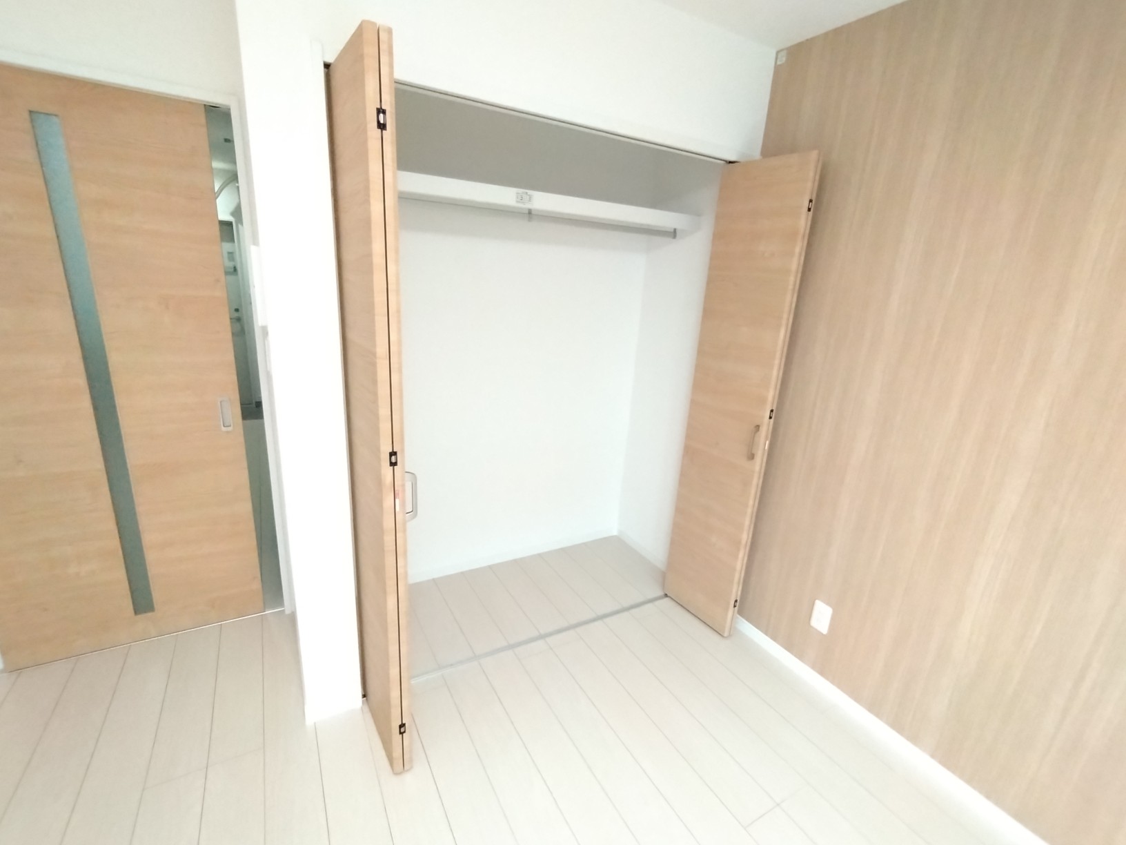 津肥町 専用 セール】【産前・産後対応】マタニティ／メッシュフリンジ5分袖プル