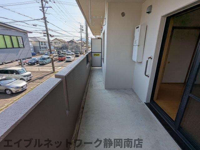 バルコニー　バルコニー付きです