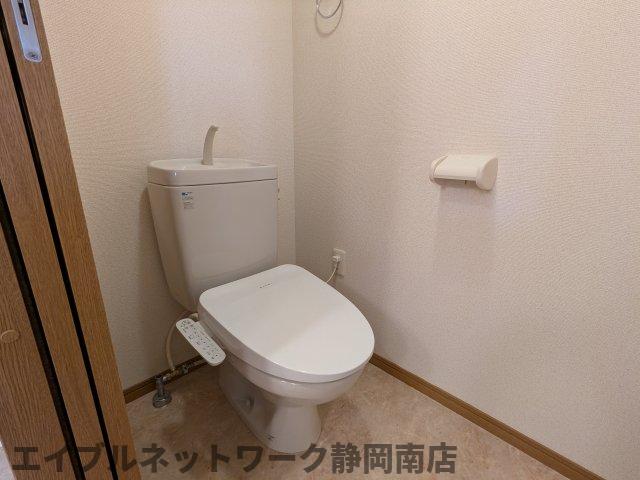 トイレ　トイレです