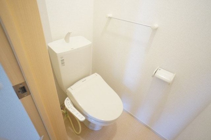 トイレ　図面と現状に相違がある場合には現状を優先