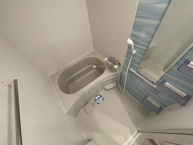 バス・シャワールーム　お風呂で日々の疲れを落としましょう