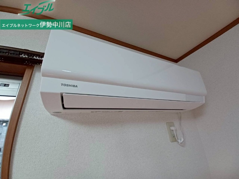 その他設備　広々とした玄関