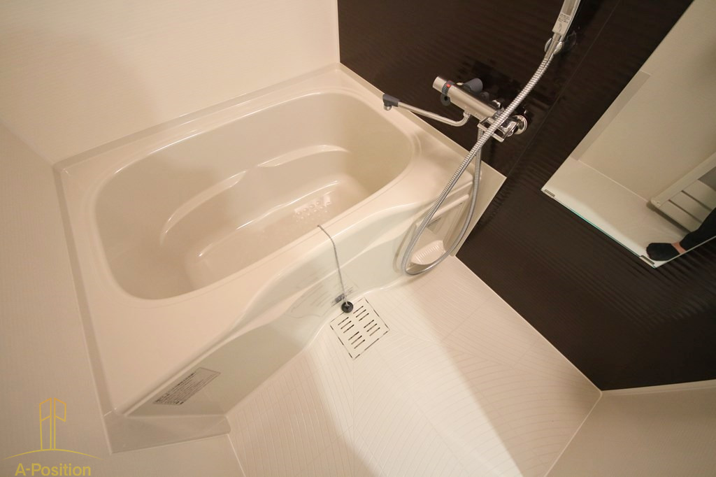 バス・シャワールーム　BROAD新うめきたRESIDENCE