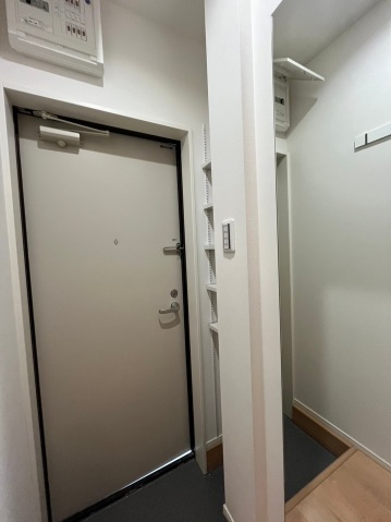 玄関　同社施工例になります