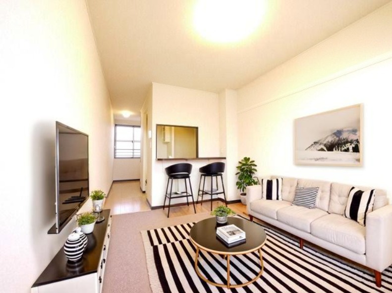 居室・リビング　CGで家具等を配置したもので家具等は含まれません