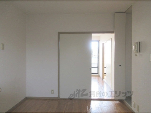 居室・リビング　洋室