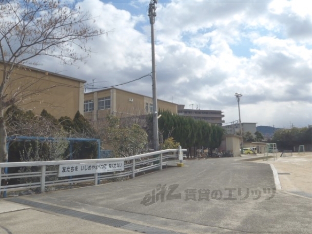小学校　池田東小学校（小学校）まで420m