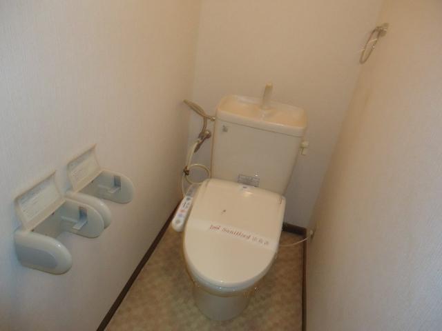 トイレ　シャワー付トイレ