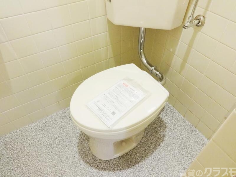 トイレ　トイレは普通ですみません・・。