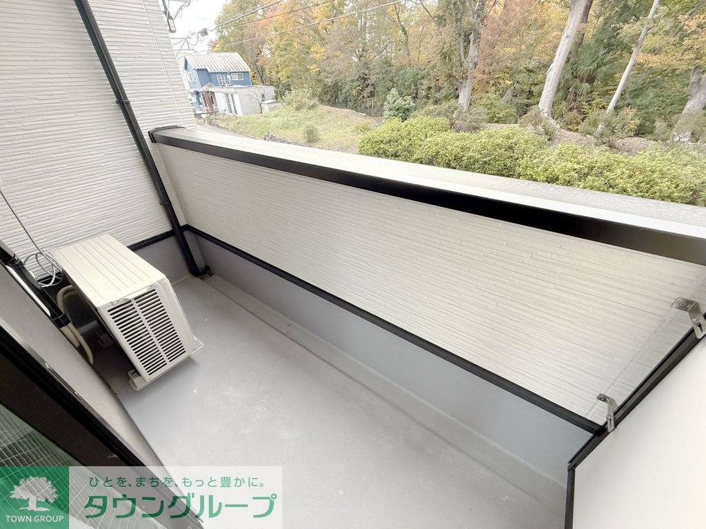 バルコニー　バルコニー