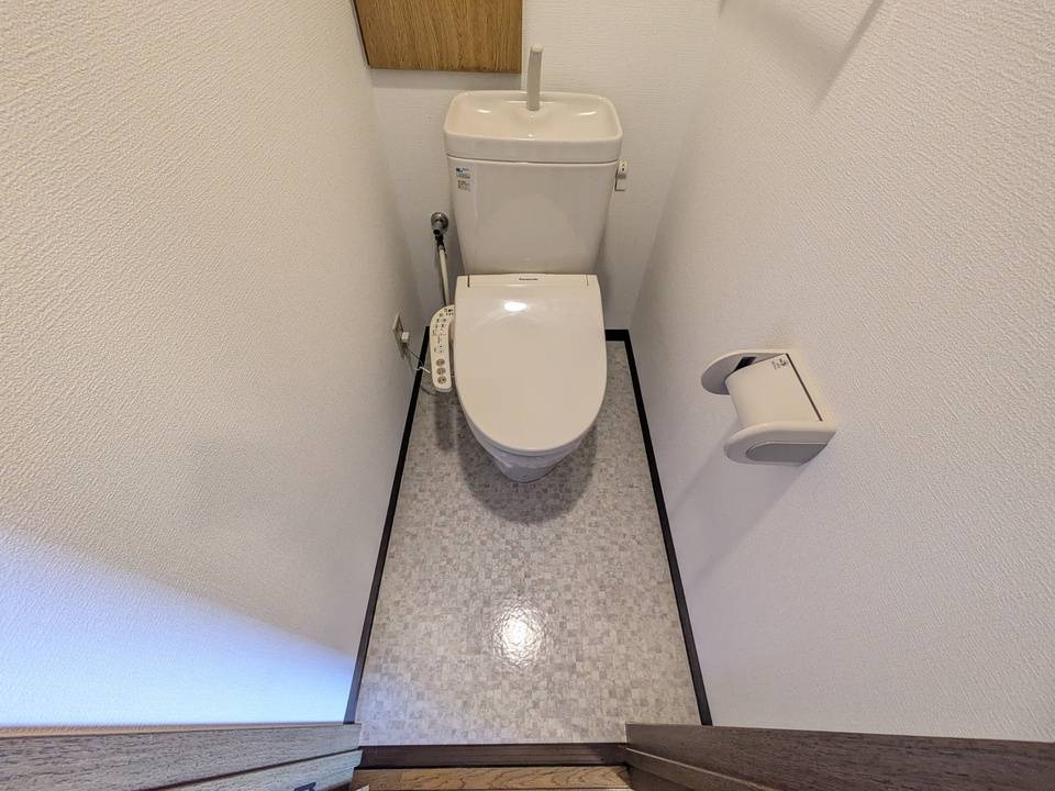 トイレ　トイレ