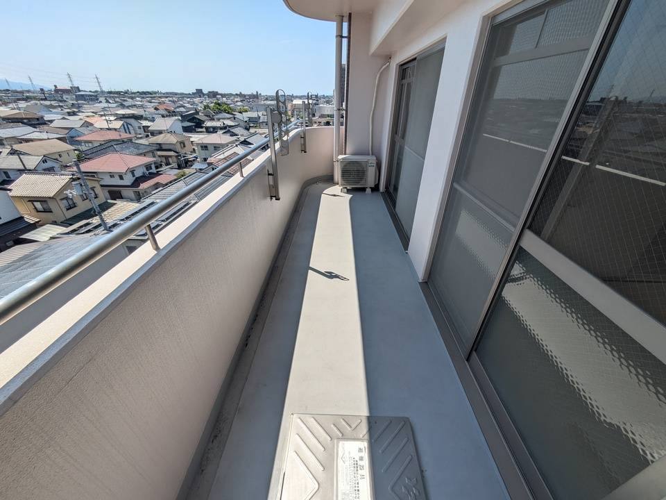 バルコニー　バルコニー