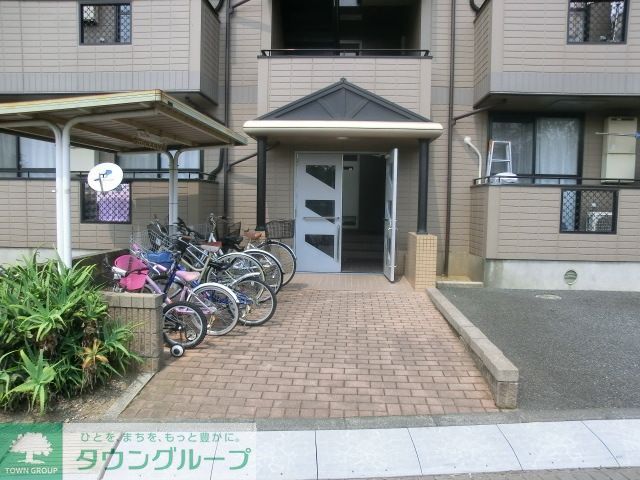 建物外観　現地待ち合わせ歓迎♪お問合せはタウンハウジングまで！