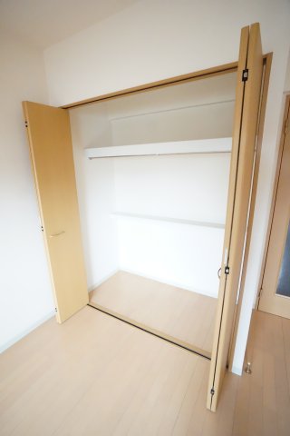 収納　※同物件・反転タイプの写真です。