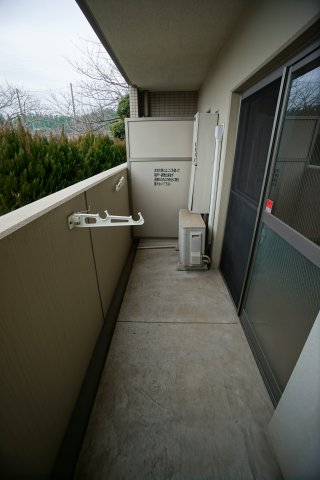 バルコニー　※同物件・反転タイプの写真です。
