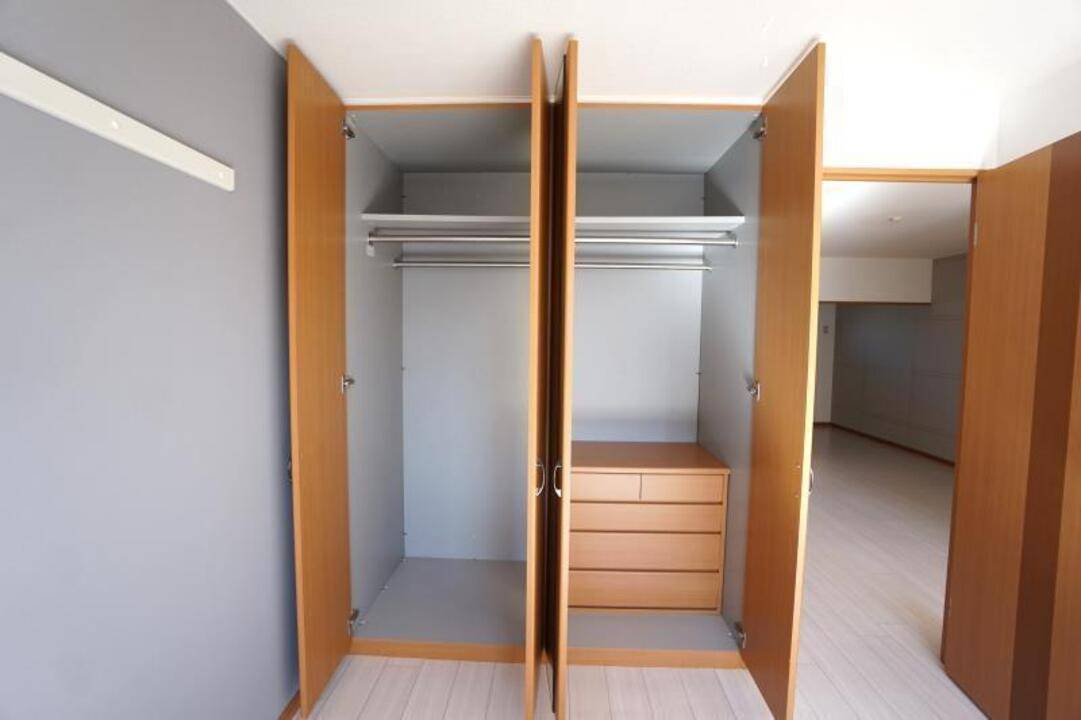 収納　クローゼット