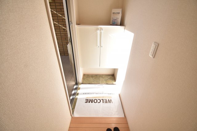 玄関　フォンテーヌ