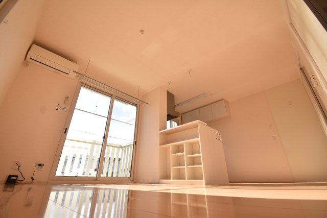 居室・リビング　フォンテーヌ