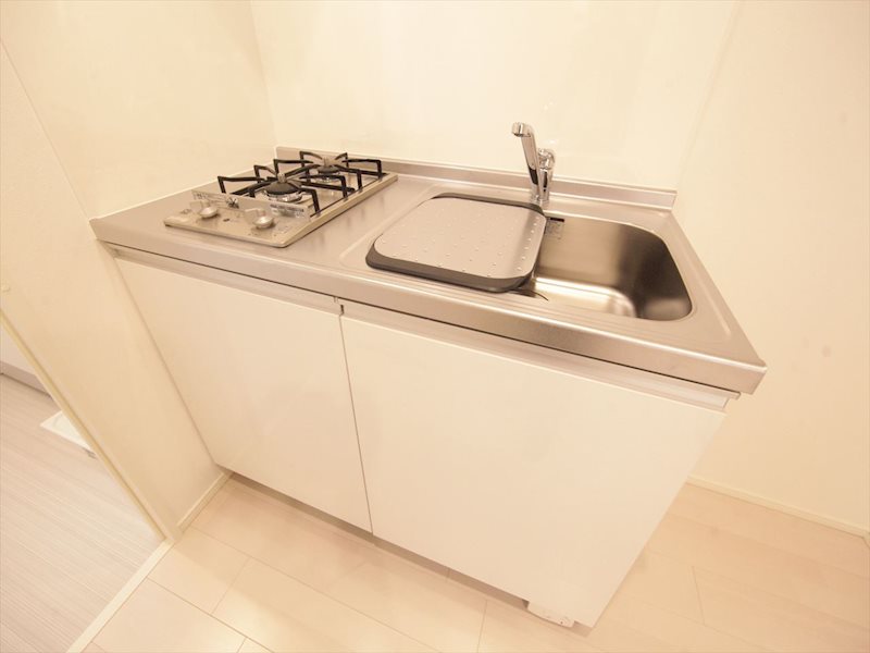 キッチン　システムキッチン（ガス2口コンロ付）