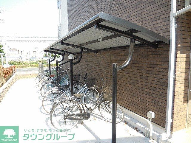 駐車場　駐輪場