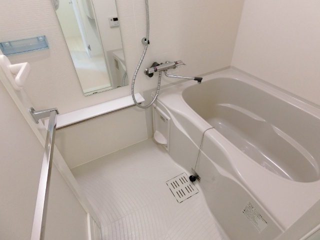 バス・シャワールーム　※同一タイプ他部屋