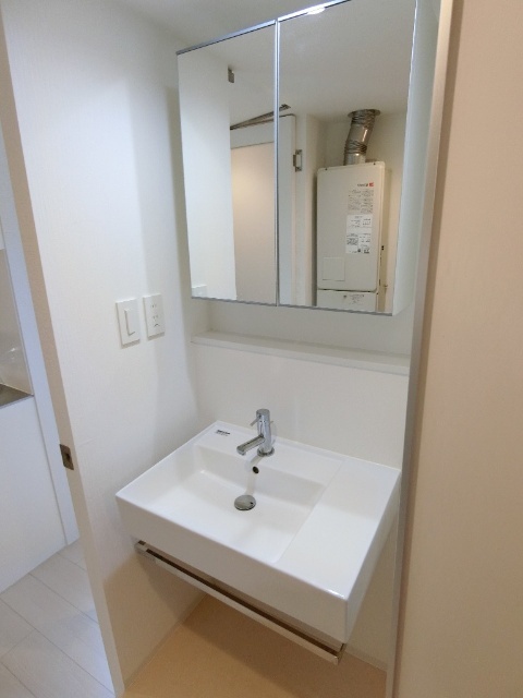 洗面設備　※同一タイプ他部屋