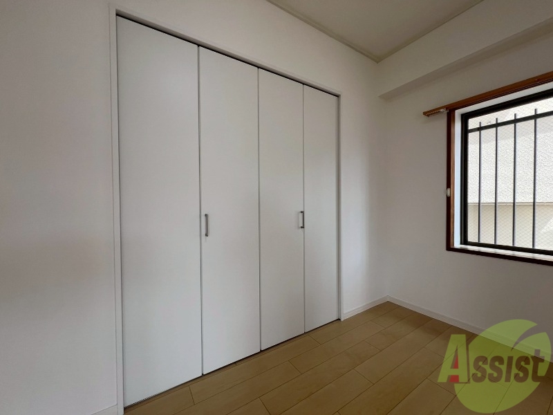 収納　洋室のクローゼット。広さは十分そうです。