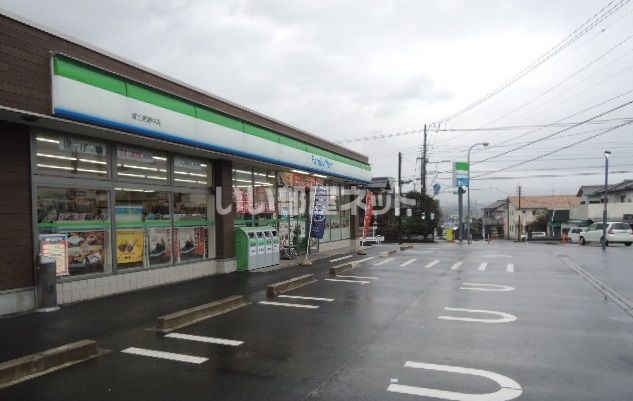 コンビニ　ファミリーマート 富士宮野中店（コンビニ）まで727m