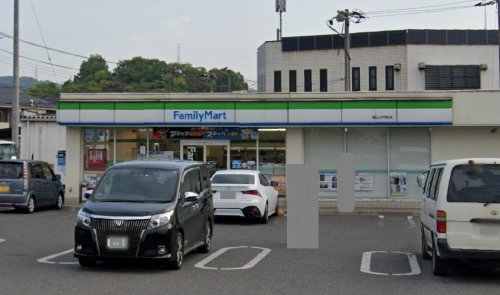 コンビニ　ファミリーマート 福山大門町店（コンビニ）まで675m