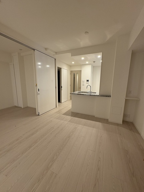 居室・リビング　床暖房付