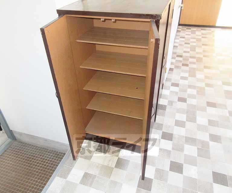 収納　シューズボックス・