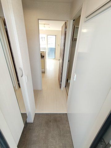 玄関　別のお部屋の写真です